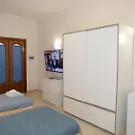 Emilio's Konukevi